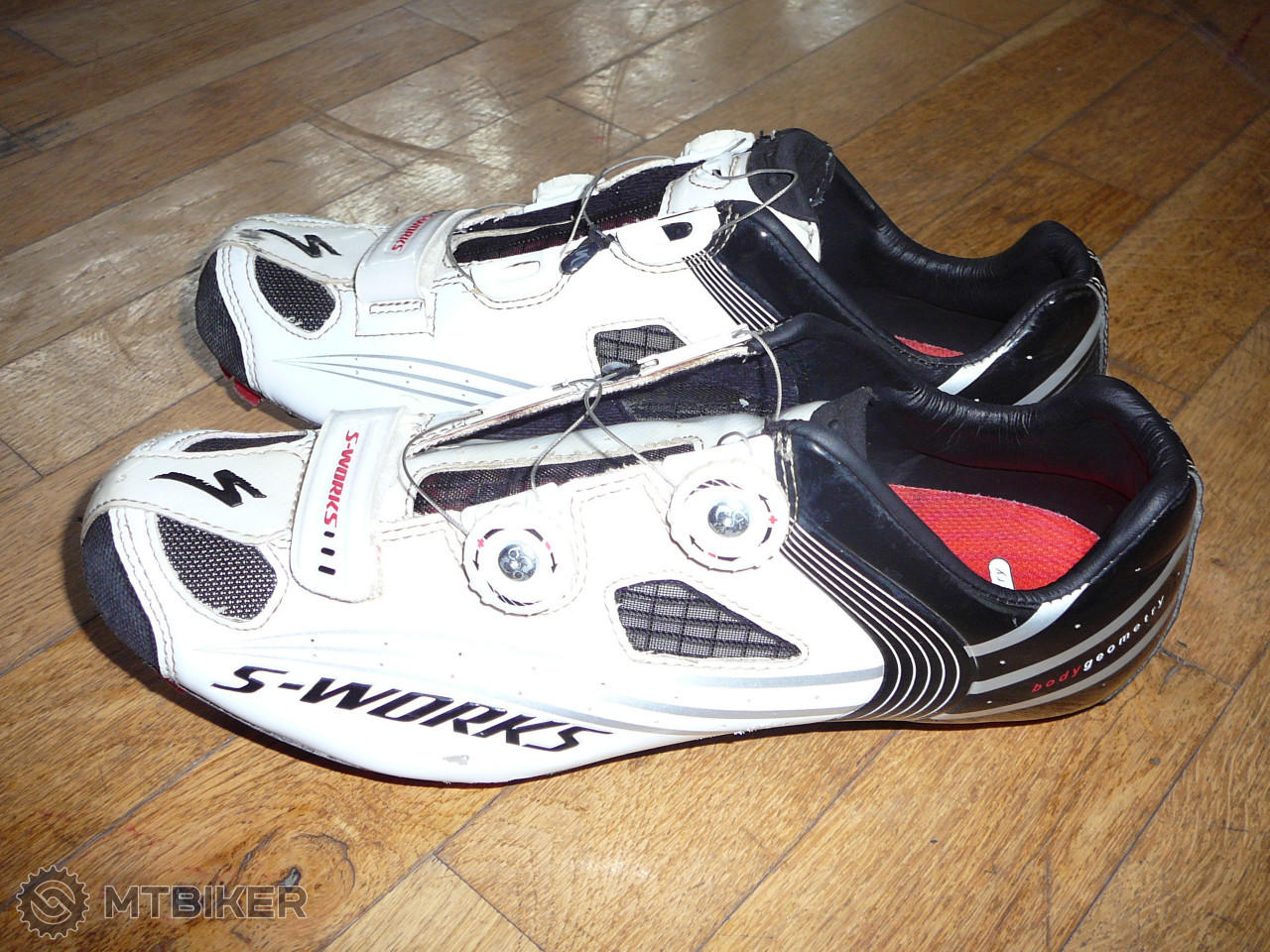 ​Dámské cyklistické tretry Specialized S-Works MTB White/Red