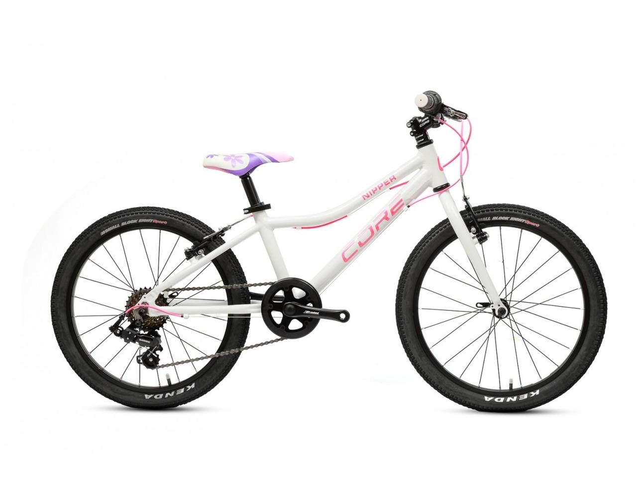 DĚTSKÉ KOLO CORE NIPPER 20", REVO-6, BÍLÝ S REFLEXNÍ RŮŽOVOU, 2025