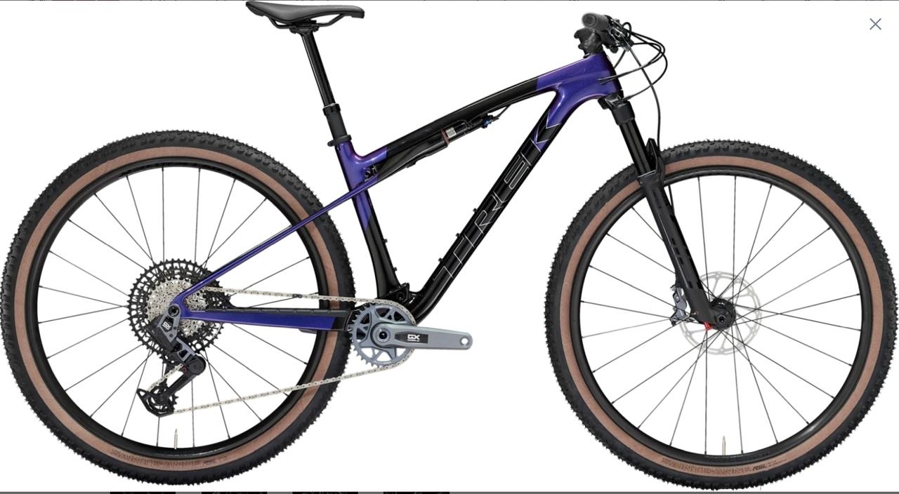 Celoodpružené horské kolo Trek Supercaliber SL 9.7 AXS - Carbon Smoke/Purple 2025